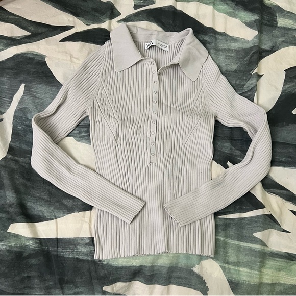 ZARA Grey Ribbed Button Down Long-Sleeve Collared Shirt Sweater Top Slim Shirt M - Picture 2 of 16